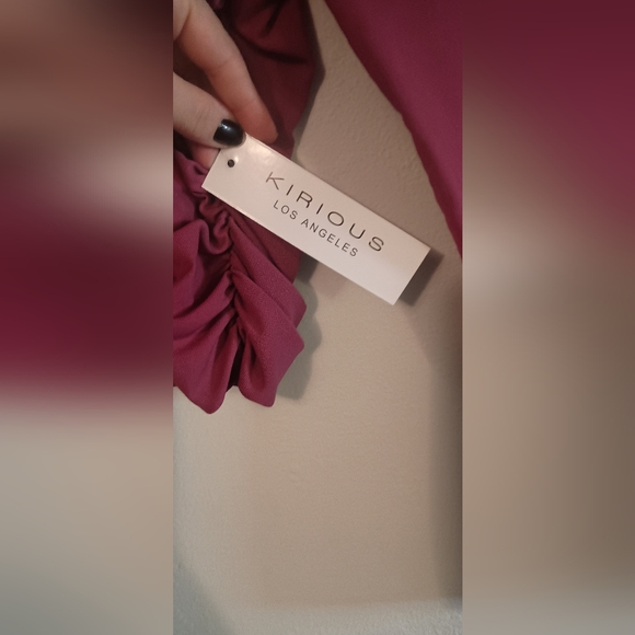 Kirious Runched Rouge Top NWT Women's XSM - Picture 4 of 6